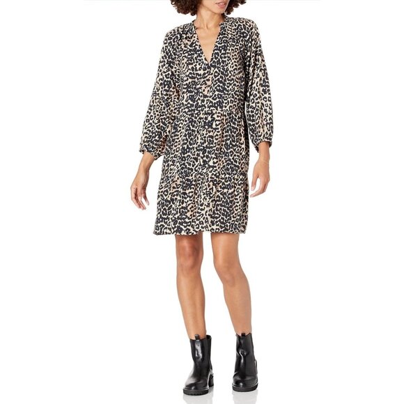 V-Neck Leopard Print Dress With 3/4 Sleeves & Tiered Hem - Picture 1 of 4